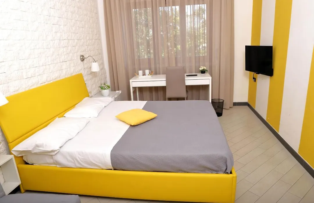 Guest House Le Tre Isole Sorrento-1